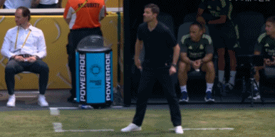 皇马关键一役惨遭绝杀，球迷难掩失望，要求内容.开云体育中国平台