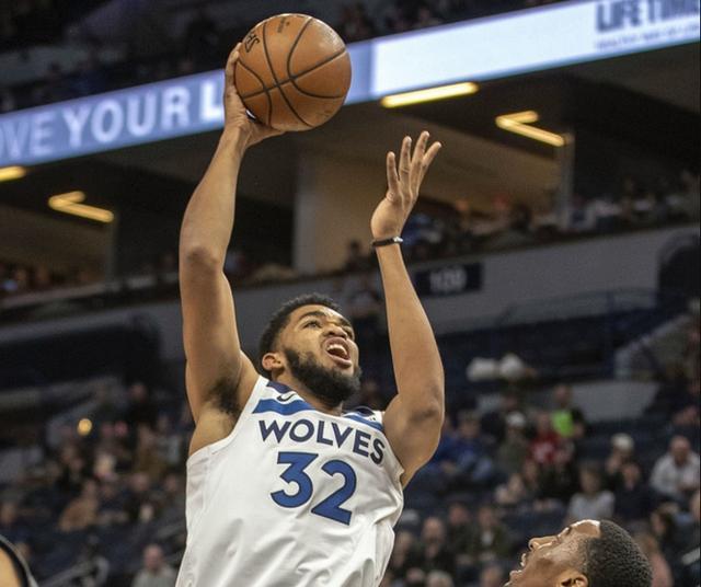 浓眉哥爆冷击败加拿大队，回归赛场引爆全场！的简单介绍kaiyun登录中心